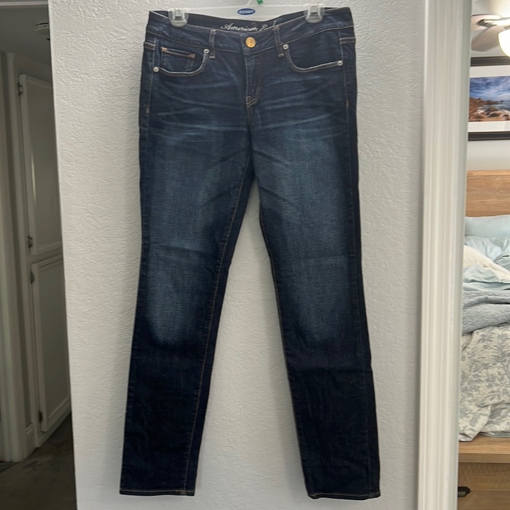 American Eagle low rise skinny jeans sz 10